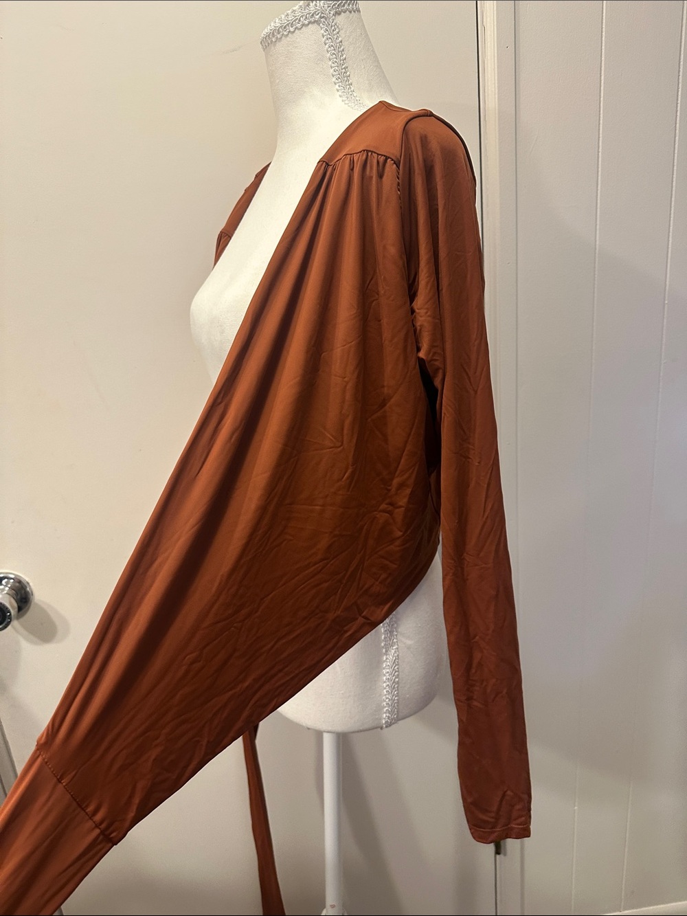 Baiia swim cover up 2 ways - Picture 5 of 11